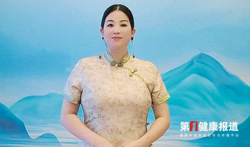 陈凯丽从事健康一体化 30 年获颁健康宣传大使