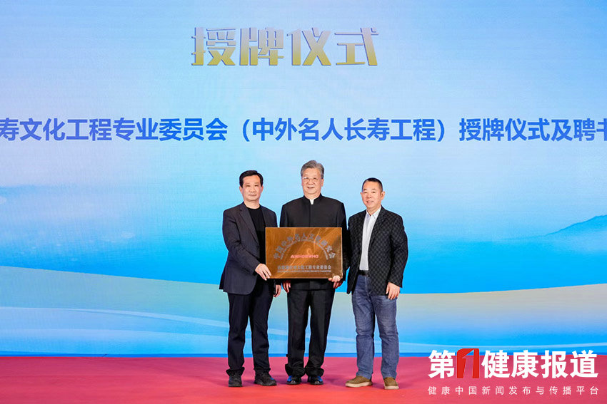 1761743929644546.jpg e06e2a89718f7b7c3c694f2434b214ed.jpg