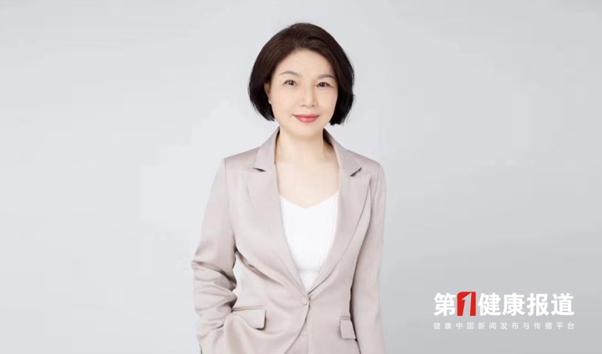 闫静践行道医智慧掌握传统医学技法获颁